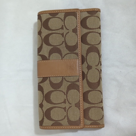 Vintage Coach Tote Bag (matching wallet and purse scarf included) - Picture 11 of 15